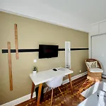Homestay Soar Home Guest House I Saldanha I Premium Stay Climate Comfort 1 Min To Metro, Near Coworks And Eduardo VII Park *