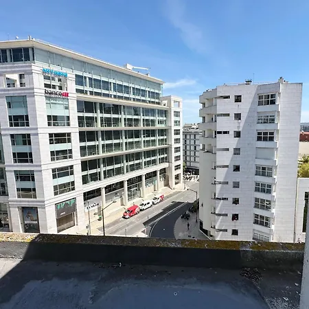 شقة Saldanha L Iconic Climate Comfort 1 Min To Metro, Near Coworks And Eduardo Vii Park *