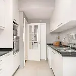 Kwatera prywatna Soar L Saldanha L Premium Climate Comfort 1 Min To Metro, Near Coworks And Eduardo Vii Park Lizbona